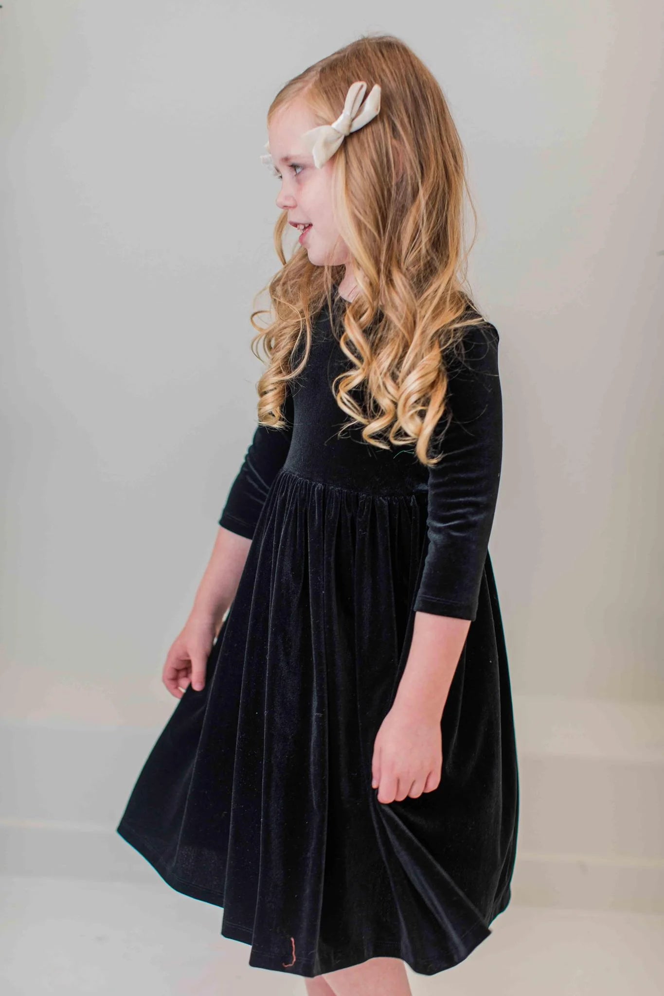 Kids black clearance velvet dress